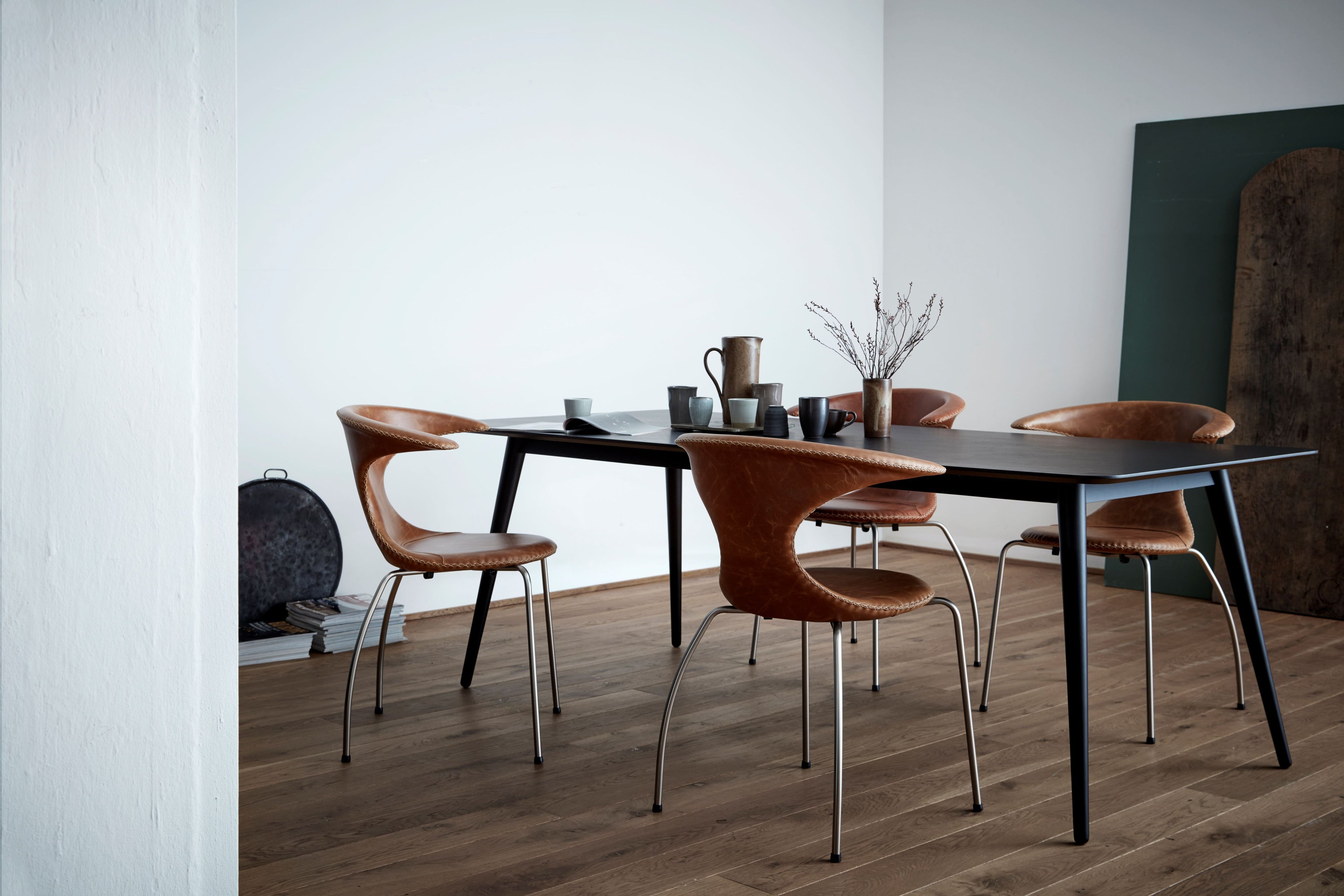 Flair Spisestol i skinn - chrome ben